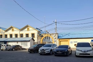 MOMBASA: Fort Jesus, Stare Miasto, żyrafa, strusie, oryksy, elandy, dzika wycieczka