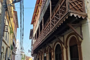 MOMBASA:FortJesus,OldTown,SpiceMarket, Shiva Temple DayTour.