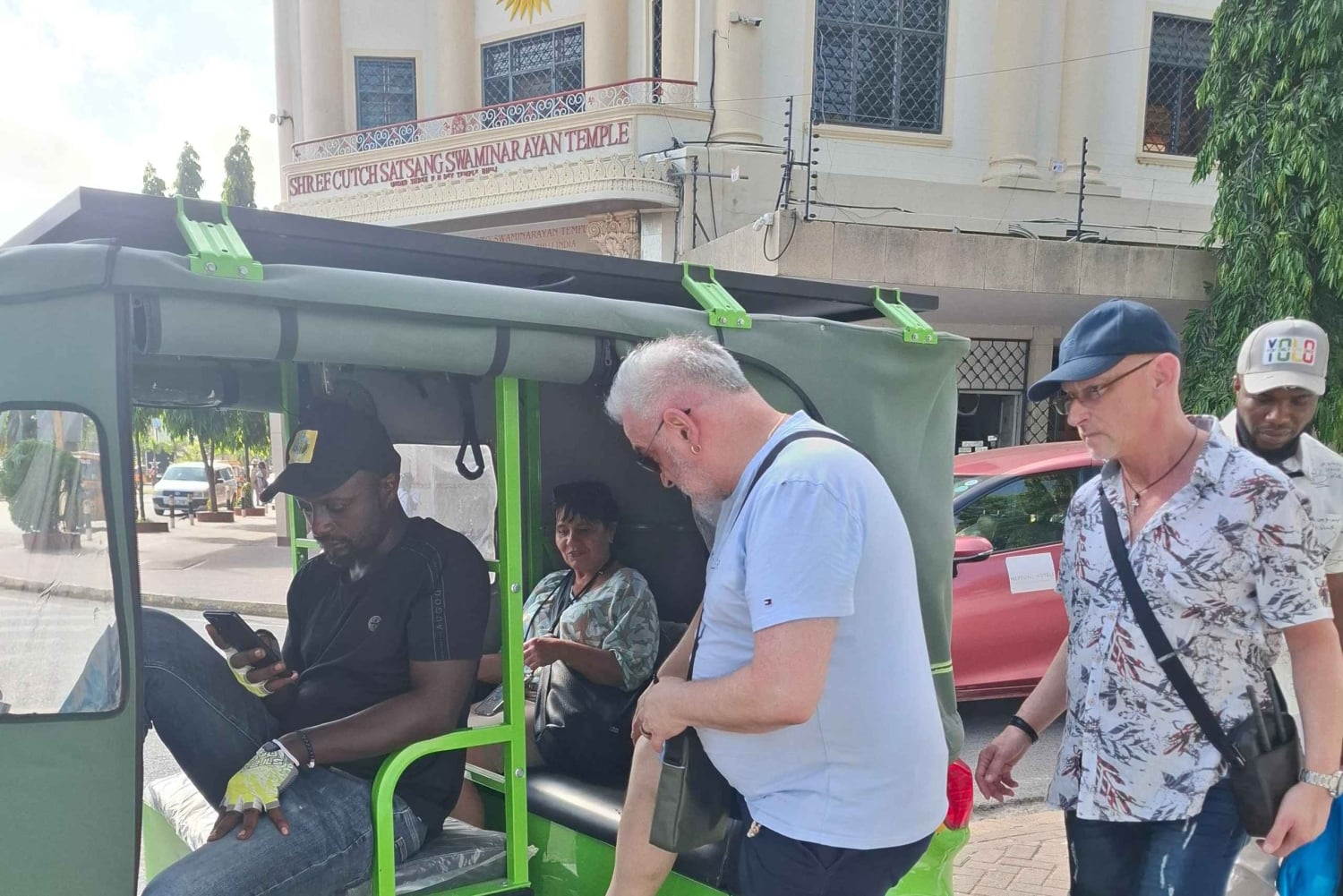 MOMBASA:FortJesus,OldTown,SpiceMarket,ShivaTemple,TuktukRide