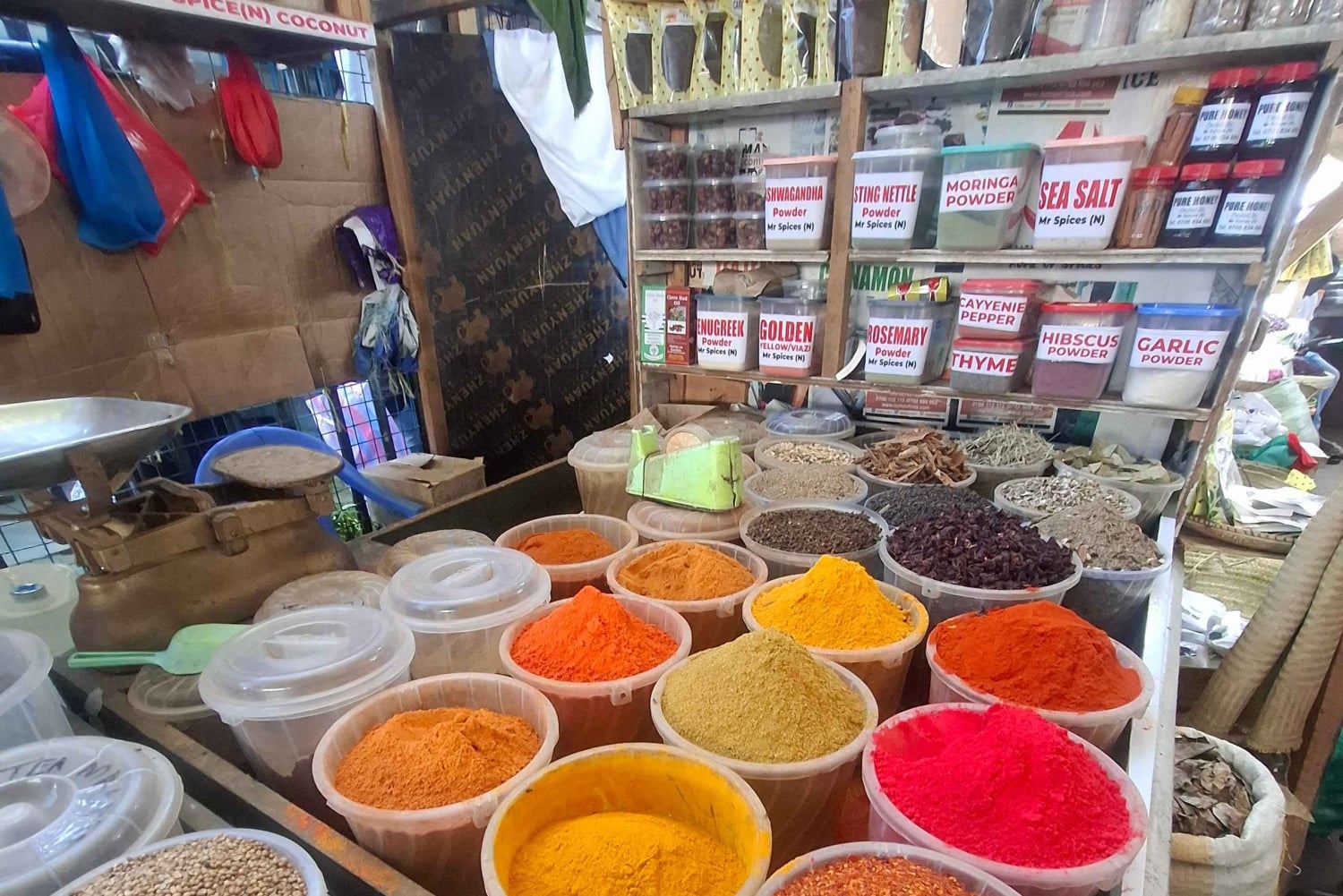 MOMBASA:FortJesus,OldTown,SpiceMarket,ShivaTemple,TuktukRide