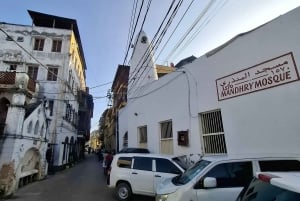 MOMBASA:FortJesus,OldTown,SpiceMarket,ShivaTemple,TuktukRide