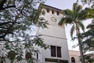 MOMBASA:FortJesus,OldTown,SpiceMarket,ShivaTemple,TuktukRide