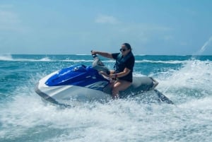 Mombasa: Jetski langs kysten