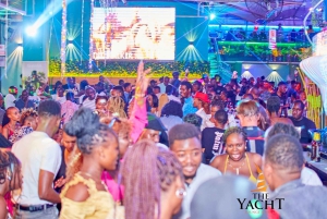 Mombasa: Excursão noturna em Mtwapa com serviço de busca no hotel