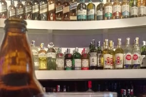 モンバサ：ナイトライフツアー（ワインの試飲とディナー付き）