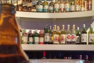 モンバサ：ナイトライフツアー（ワインの試飲とディナー付き）