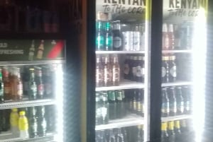 モンバサ：ナイトライフツアー（ワインの試飲とディナー付き）