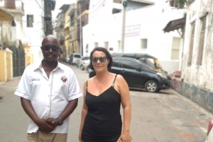 MOMBASA:FortJesus,OldTown,Giraffes,Ostrich,Oryx,DayTour.