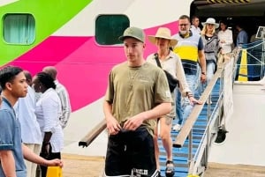 Mombasa: Kystudflugt for gæster på krydstogtskibe.