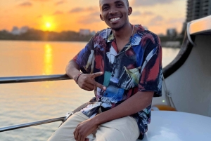 Mombasa: Sunset Cruise with DJ, Snacks, and Drinks