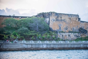 Mombasa: Sunset Cruise with DJ, Snacks, and Drinks