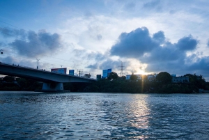 Mombasa: Sunset Cruise with DJ, Snacks, and Drinks