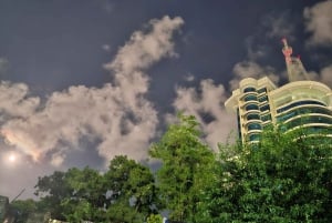 MOMBASA:SUNSET & KENYAN BEER TASTING CRAW NIGHT TOUR.