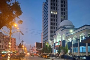 MOMBASA:SUNSET & KENYAN BEER TASTING CRAW NIGHT TOUR.