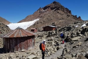 Mount Kenya: Nairobista käsin: 5 päivän kiipeilyelämys