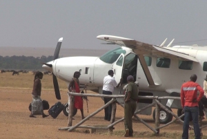Nairobi: 3-dagers Masai Mara-safari med luksushytte og flyreiser