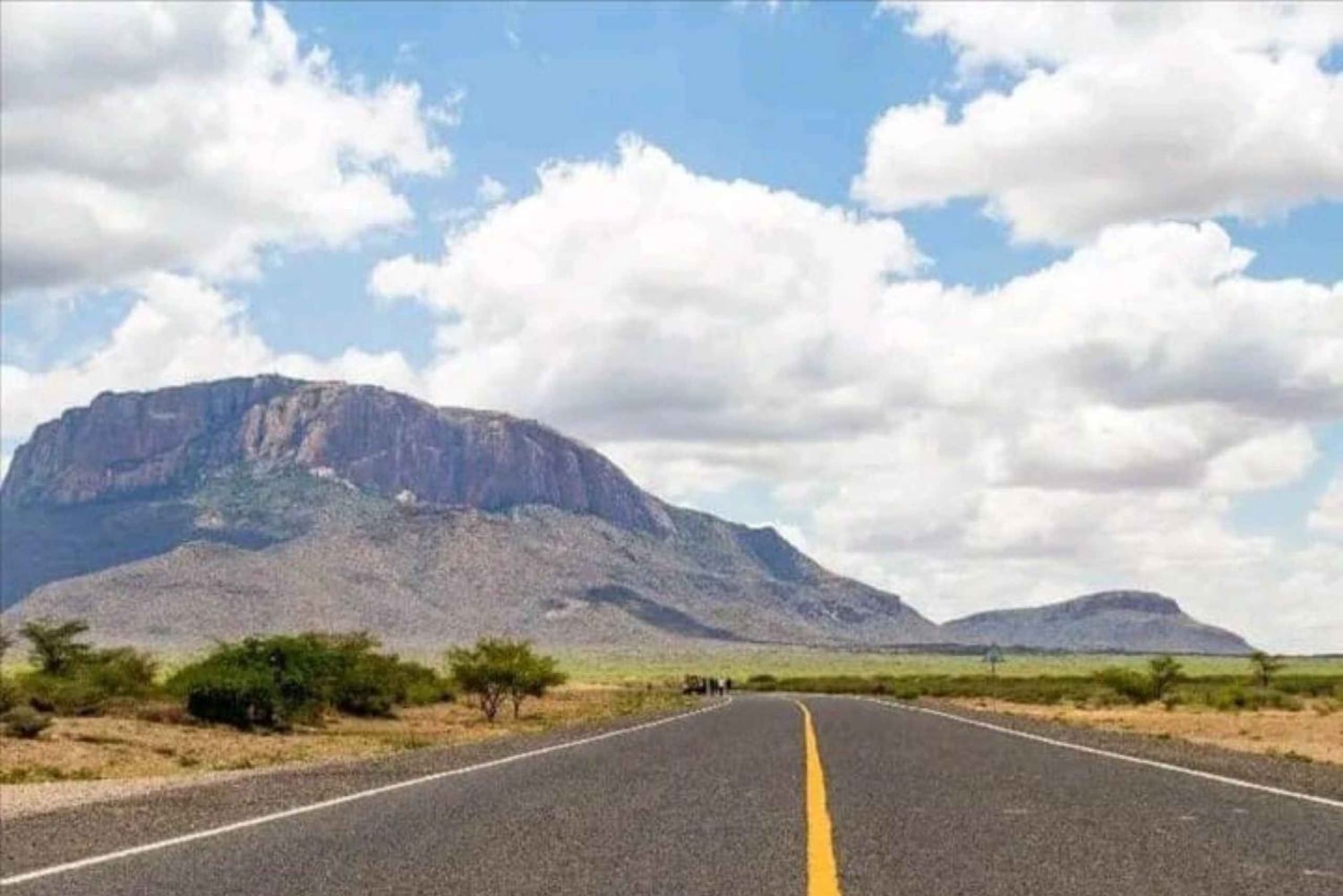 Nairobi: 4-dniowa wyprawa na pustynię Chalbi, do oazy Kalacha i nad jezioro Turkana