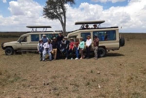 Nairobi: Safári de acampamento de 4 dias em Maasai Mara e no Lago Nakuru