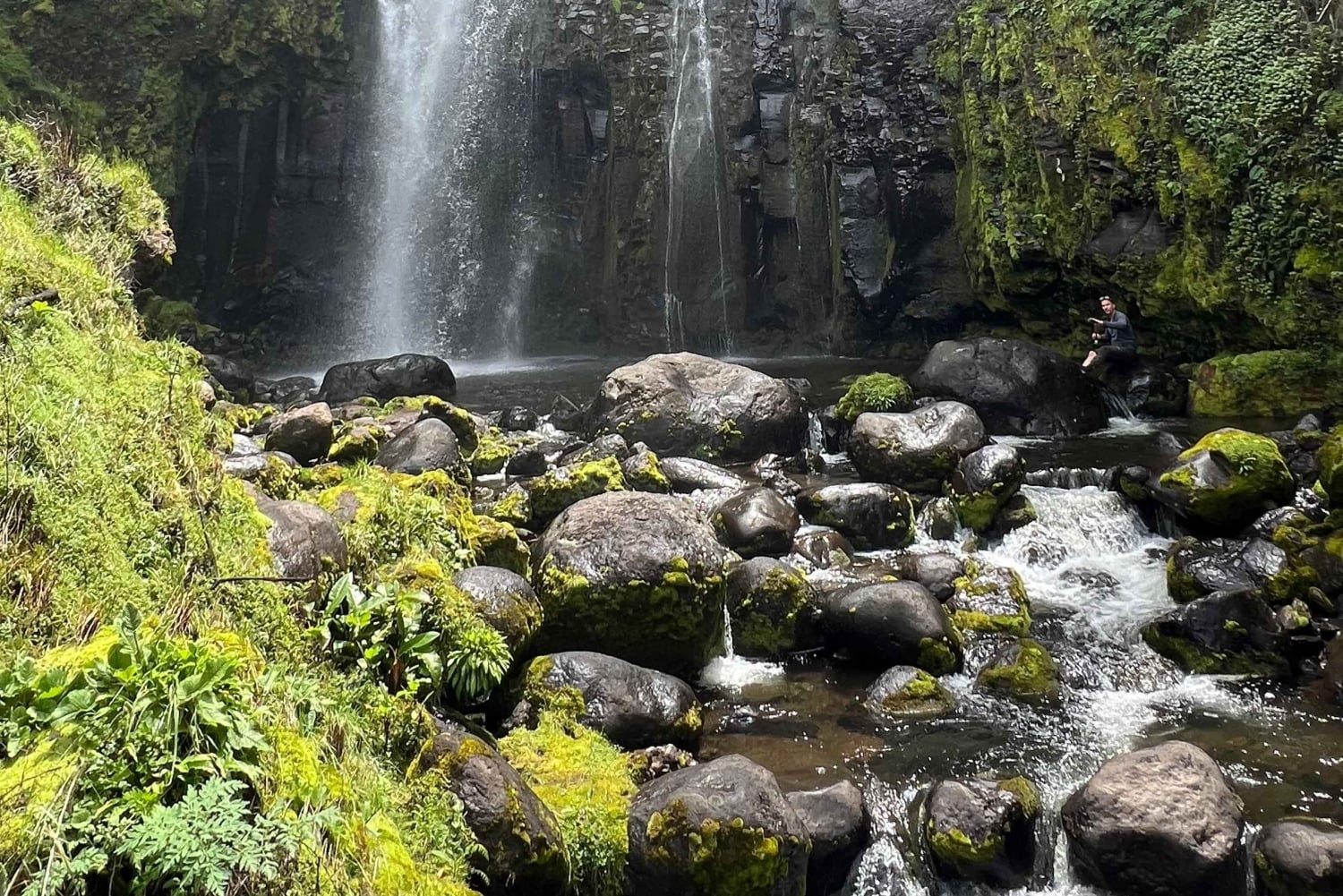 Nairobi: Trekking de 5 días por el monte Kenia con comidas y guía incluidos.