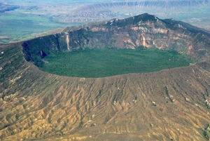 Nairobi: 5-Day Mt. Longonot & Rift Valley Adventure