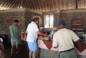 Nairobi: Amboselin kansallispuiston päiväkierros lounaalla