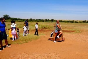 Nairobi: Amboselin kansallispuisto, yön yli kestävä safarikierros