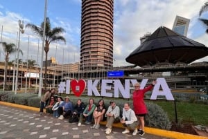 Nairobi: parque conmemorativo del 7 de agosto y tour a pie guiado por la ciudad
