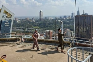 Nairobi: Backstreet Life and Matatu Disco Bus Tour