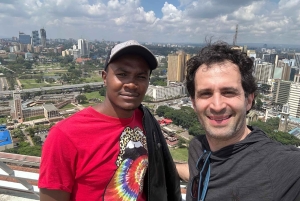 Nairobi: Backstreet Life and Matatu Disco Bus Tour