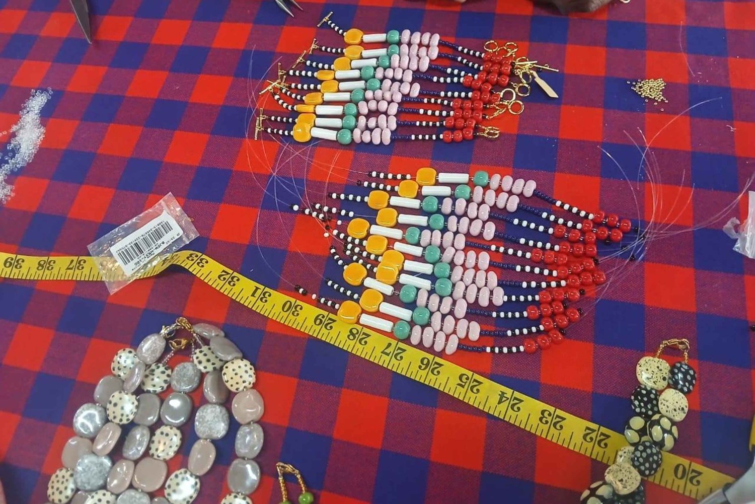 Nairobi: Beads Factory Tour with Pickup & Coffee