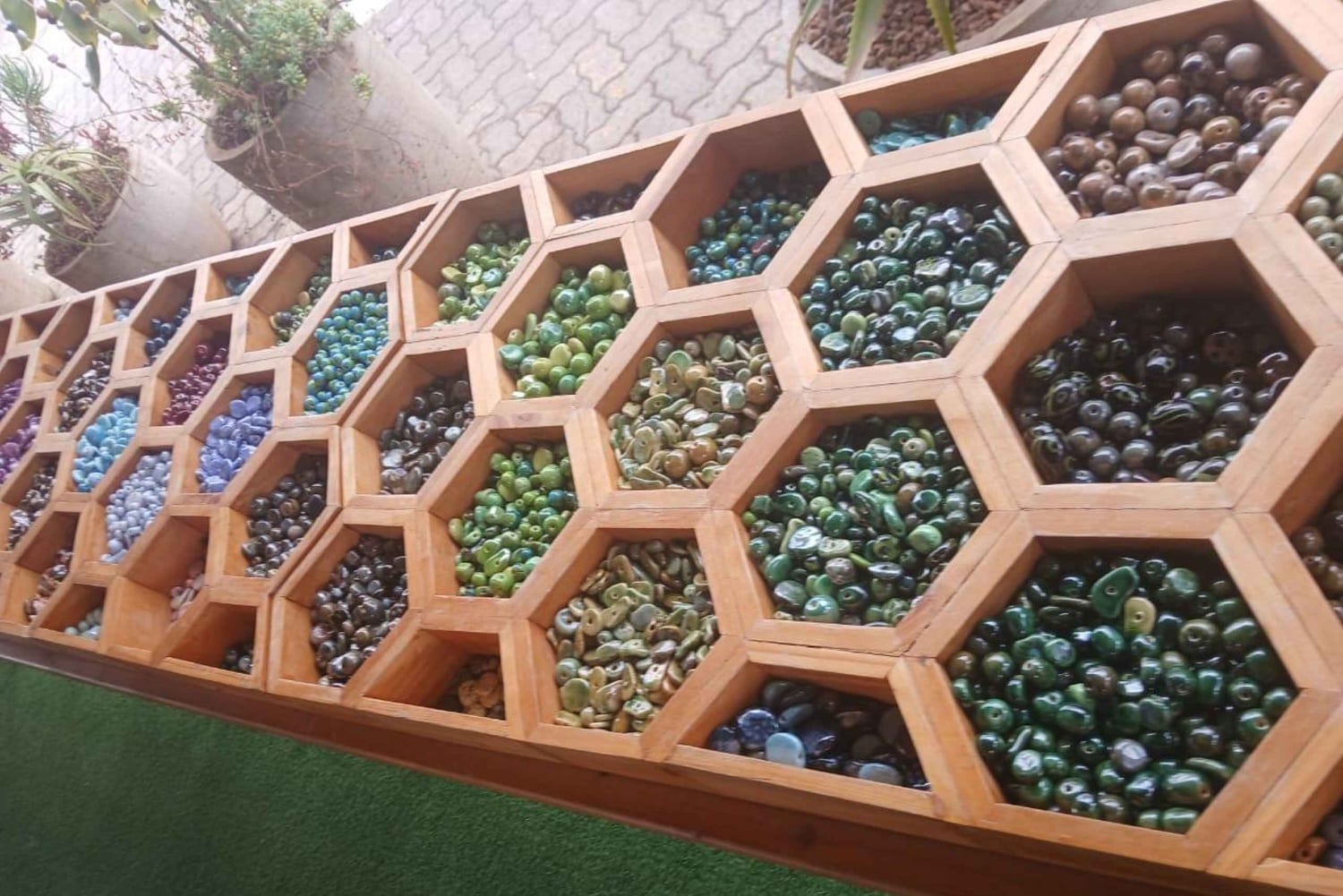 Nairobi: tour della fabbrica di perline con trasferimento e caffè