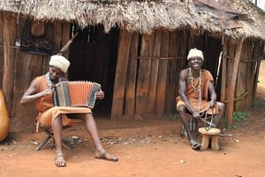 Nairobi: Eftermiddag med kulturella danser och shoppingtur