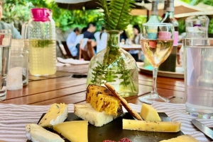 Nairobi: Brown's Cheese Farm Tour with Lunch