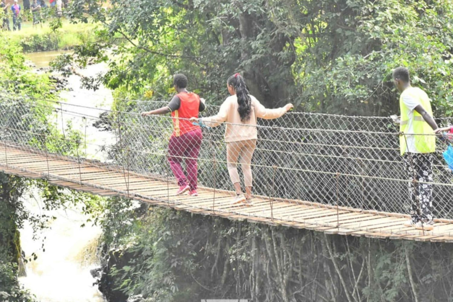 Nairobi: Camp Ndunda Private Tour with Picnic Lunch