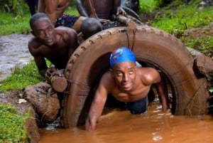 Nairobi: Camp Ndunda Private Tour with Picnic Lunch