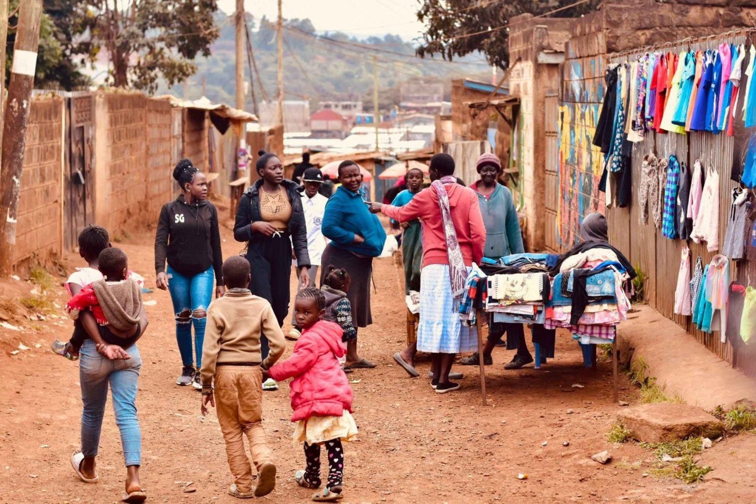 Visite de la ville de Nairobi, visite à pied de Kibera et Bomas Of Kenya