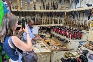 Nairobi City: Walking tour with Lifestyle and History.