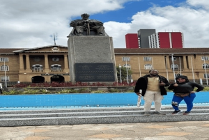 Nairobin keskusta ja kävelykierros kaupungissa