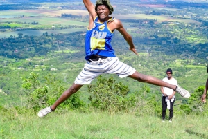 Nairobi : randonnée sportive aux chutes Fourteen Falls et au mont Kilimambogo