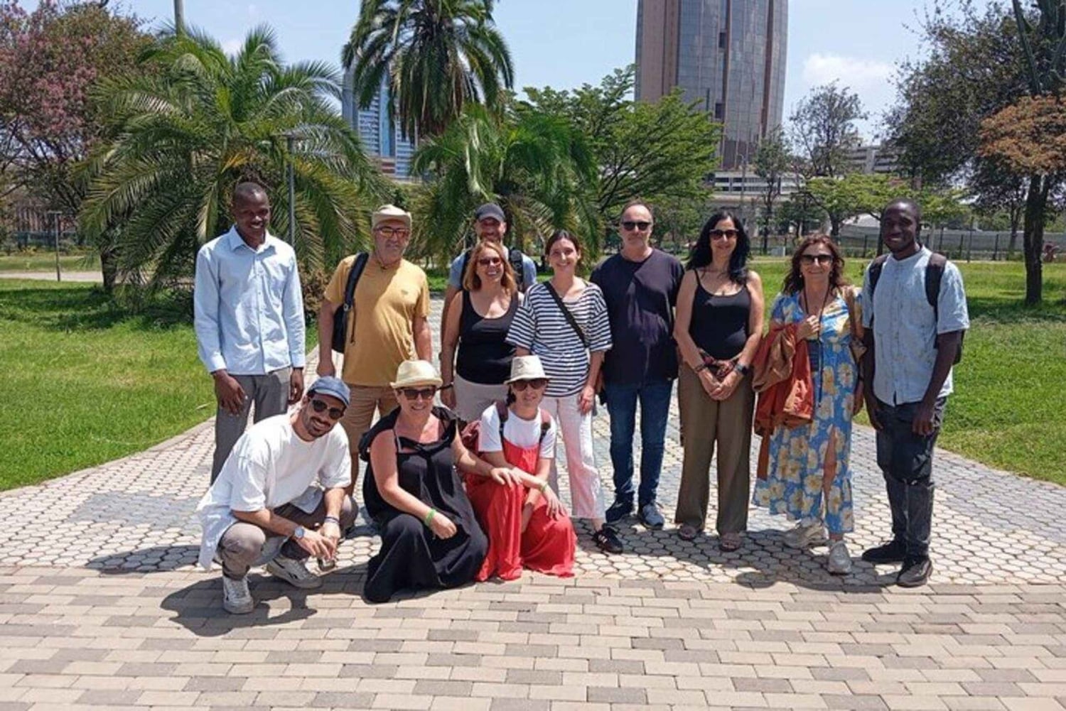 Nairobi : visite à pied guidée de la Poste centrale