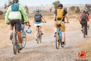 Nairobi: Guided Wildlife Cycling Safari with Transfer & meal