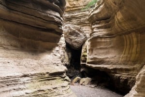 Nairobi: Hell's Gate National Park and Lake Naivasha Tour