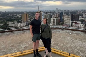 Nairobi: tour a pie guiado por puntos destacados históricos y modernos