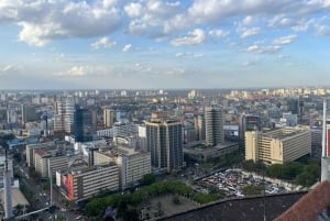 Nairobi: tour a pie guiado por puntos destacados históricos y modernos