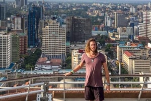 Tour guidato dei siti storici e dei monumenti moderni di Nairobi