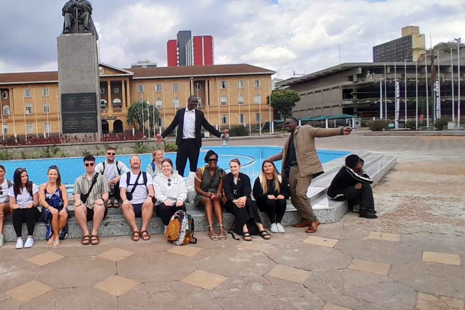 Nairobi : Hop on Hop off et visite des collections du marché Maasai