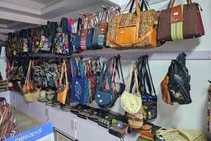 Nairobi : Hop on Hop off et visite des collections du marché Maasai