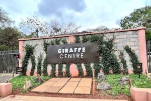 Nairobi: Karen Blixen, Elefant Orphanage & Girraffe Centre.
