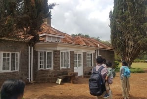 Nairobi: Karen Blixen Museum Guided Tour with Pickup