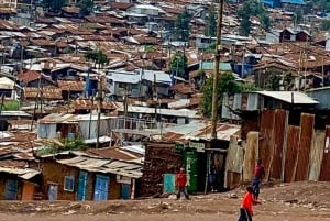 Nairobi: Kibera Slum Walking Tour with Children's Home Visit